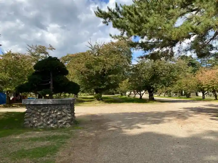 青森縣護國神社の周辺