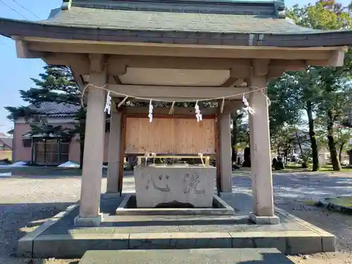 新川神社の手水