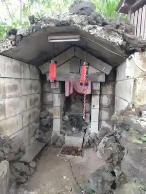 明王院（満願寺別院）の末社・摂社