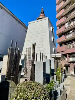 常楽寺の{uncategorized: "未分類", other: "その他", undefined: "問題あり", building: "その他建物", grave: "お墓", sacred_gate: "鳥居", guardian: "狛犬", statue: "像", buddha: "仏像", history: "歴史", nature: "自然", garden: "庭園", animal: "動物", pagoda: "塔", temizu: "手水舎", mountain_gate: "山門・神門", sanctuary: "本殿・本堂", subordinate: "末社・摂社", art: "芸術", scenery: "景色", jizo: "地蔵", ema: "絵馬", goshuin: "御朱印", omikuji: "おみくじ", items: "授与品その他", amulet: "お守り", goshuincho: "御朱印帳", eats: "食事", festival: "お祭り", votive_dance: "神楽", shichigosan: "七五三参", wedding: "結婚式", experience: "体験その他", initially: "初詣", around: "周辺", anti_infection: "感染症対策"}