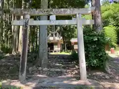 白山神社の鳥居