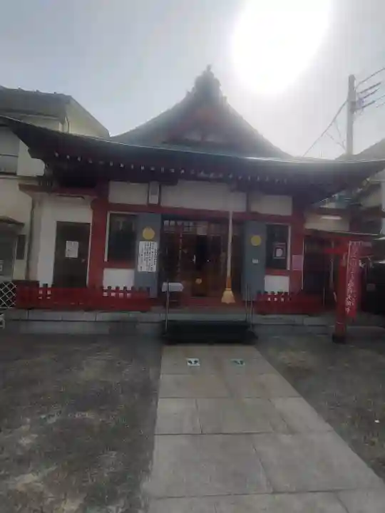 金刀比羅大鷲神社の{uncategorized: "未分類", other: "その他", undefined: "問題あり", building: "その他建物", grave: "お墓", sacred_gate: "鳥居", guardian: "狛犬", statue: "像", buddha: "仏像", history: "歴史", nature: "自然", garden: "庭園", animal: "動物", pagoda: "塔", temizu: "手水舎", mountain_gate: "山門・神門", sanctuary: "本殿・本堂", subordinate: "末社・摂社", art: "芸術", scenery: "景色", jizo: "地蔵", ema: "絵馬", goshuin: "御朱印", omikuji: "おみくじ", items: "授与品その他", amulet: "お守り", goshuincho: "御朱印帳", eats: "食事", festival: "お祭り", votive_dance: "神楽", shichigosan: "七五三参", wedding: "結婚式", experience: "体験その他", initially: "初詣", around: "周辺", anti_infection: "感染症対策"}