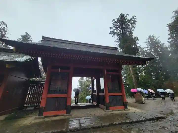 妙義神社の山門・神門