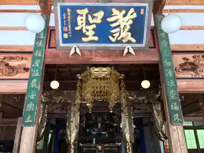 安楽寺の本殿・本堂