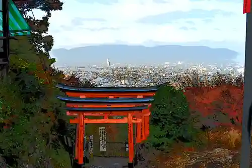 伏見稲荷大社の景色