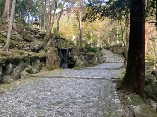 身延山 祖廟拝殿のその他建物