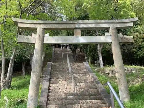 白髭神社の鳥居