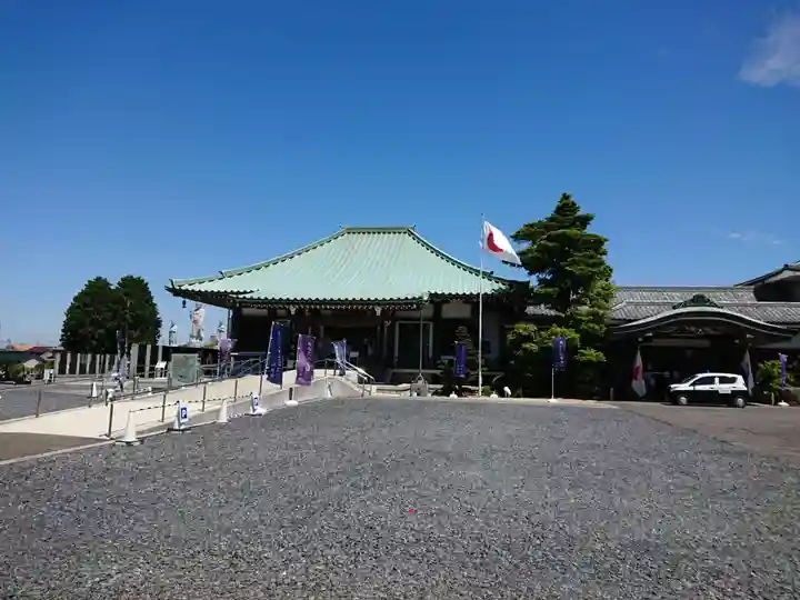 洞泉寺の本殿・本堂