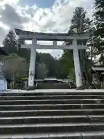 飛驒一宮水無神社の{uncategorized: "未分類", other: "その他", undefined: "問題あり", building: "その他建物", grave: "お墓", sacred_gate: "鳥居", guardian: "狛犬", statue: "像", buddha: "仏像", history: "歴史", nature: "自然", garden: "庭園", animal: "動物", pagoda: "塔", temizu: "手水舎", mountain_gate: "山門・神門", sanctuary: "本殿・本堂", subordinate: "末社・摂社", art: "芸術", scenery: "景色", jizo: "地蔵", ema: "絵馬", goshuin: "御朱印", omikuji: "おみくじ", items: "授与品その他", amulet: "お守り", goshuincho: "御朱印帳", eats: "食事", festival: "お祭り", votive_dance: "神楽", shichigosan: "七五三参", wedding: "結婚式", experience: "体験その他", initially: "初詣", around: "周辺", anti_infection: "感染症対策"}