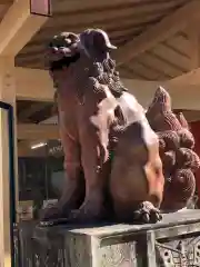 由加山 由加神社本宮の狛犬