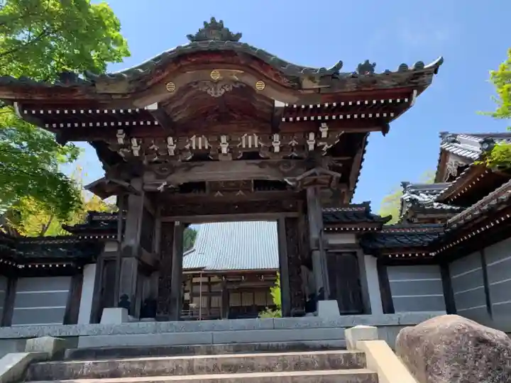 粟生寺の山門・神門