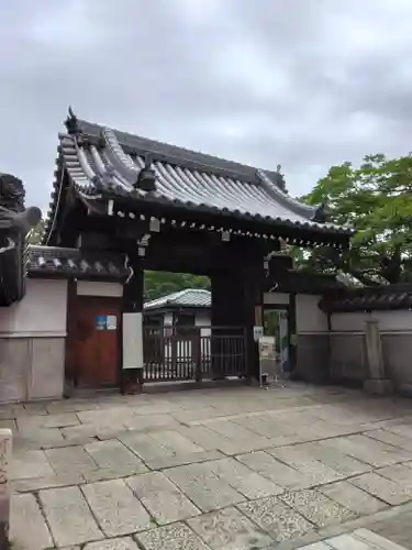 浄国寺の山門