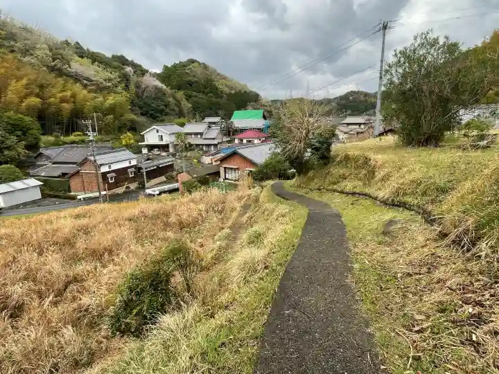 光善寺の{uncategorized: "未分類", other: "その他", undefined: "問題あり", building: "その他建物", grave: "お墓", sacred_gate: "鳥居", guardian: "狛犬", statue: "像", buddha: "仏像", history: "歴史", nature: "自然", garden: "庭園", animal: "動物", pagoda: "塔", temizu: "手水舎", mountain_gate: "山門・神門", sanctuary: "本殿・本堂", subordinate: "末社・摂社", art: "芸術", scenery: "景色", jizo: "地蔵", ema: "絵馬", goshuin: "御朱印", omikuji: "おみくじ", items: "授与品その他", amulet: "お守り", goshuincho: "御朱印帳", eats: "食事", festival: "お祭り", votive_dance: "神楽", shichigosan: "七五三参", wedding: "結婚式", experience: "体験その他", initially: "初詣", around: "周辺", anti_infection: "感染症対策"}