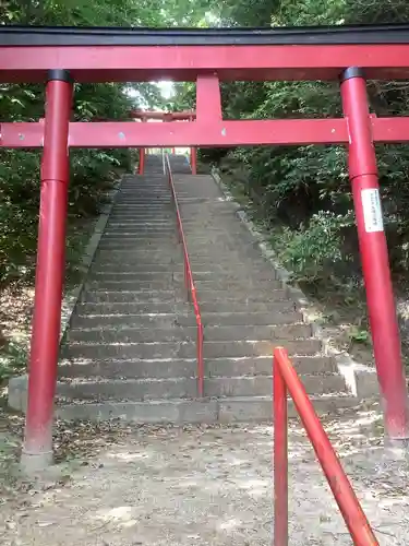 曽野稲荷神社の鳥居