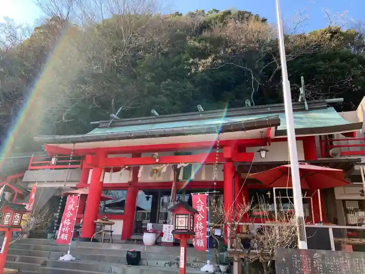 徳島眉山天神社の本殿・本堂