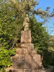 南淋寺の像
