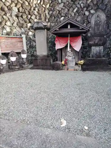 白地蔵尊(神奈川県)