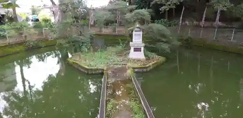 前玉神社の庭園