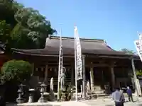 青岸渡寺の本殿・本堂