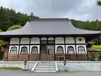 養山寺の本殿・本堂