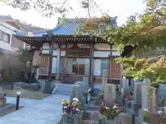 光沢寺の本殿