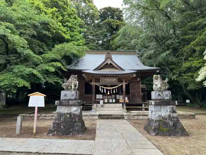 磯部稲村神社の本殿・本堂