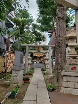 高円寺氷川神社の末社・摂社