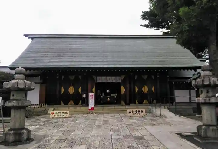 松陰神社の本殿・本堂