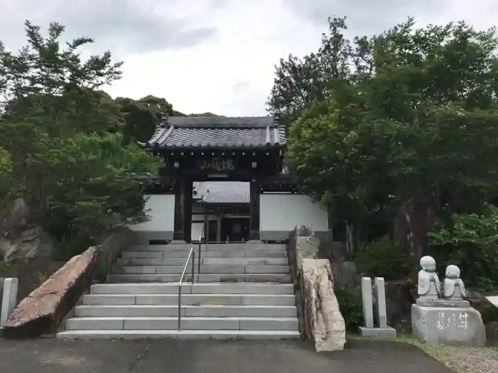 善住禅寺の山門・神門