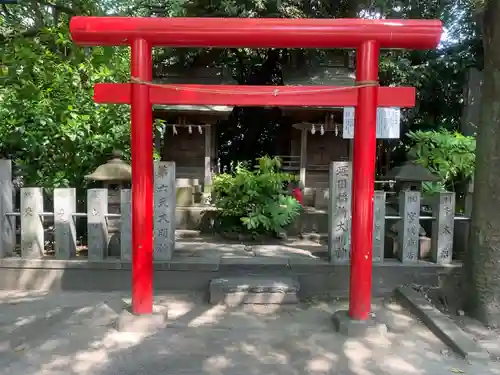 稲毛神社の鳥居