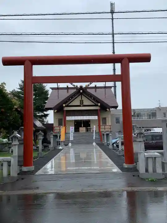 新川皇大神社の鳥居