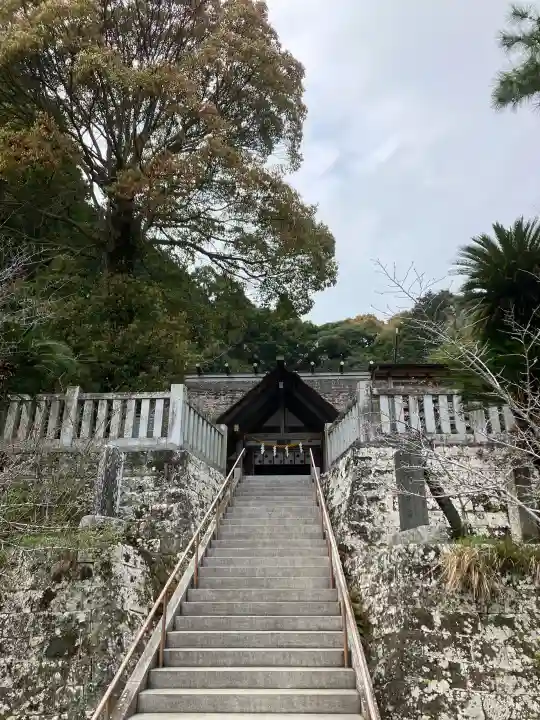 高家神社の{uncategorized: "未分類", other: "その他", undefined: "問題あり", building: "その他建物", grave: "お墓", sacred_gate: "鳥居", guardian: "狛犬", statue: "像", buddha: "仏像", history: "歴史", nature: "自然", garden: "庭園", animal: "動物", pagoda: "塔", temizu: "手水舎", mountain_gate: "山門・神門", sanctuary: "本殿・本堂", subordinate: "末社・摂社", art: "芸術", scenery: "景色", jizo: "地蔵", ema: "絵馬", goshuin: "御朱印", omikuji: "おみくじ", items: "授与品その他", amulet: "お守り", goshuincho: "御朱印帳", eats: "食事", festival: "お祭り", votive_dance: "神楽", shichigosan: "七五三参", wedding: "結婚式", experience: "体験その他", initially: "初詣", around: "周辺", anti_infection: "感染症対策"}