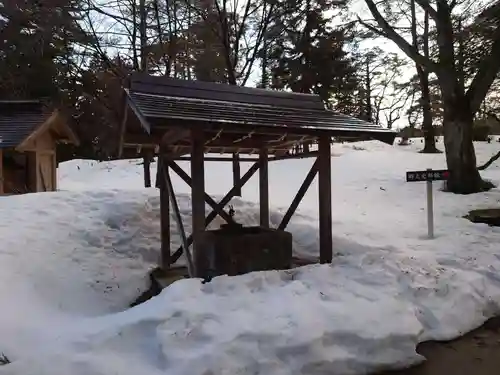 蒼柴神社の手水舎