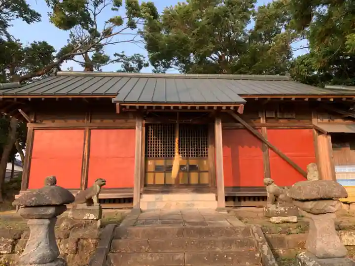 神明神社の本殿・本堂