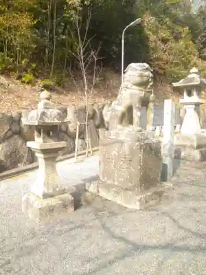 神前神社の狛犬