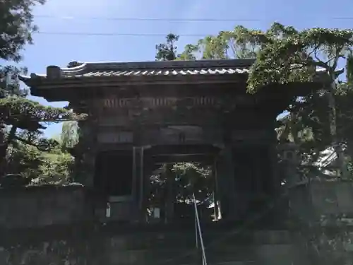 延光寺の山門