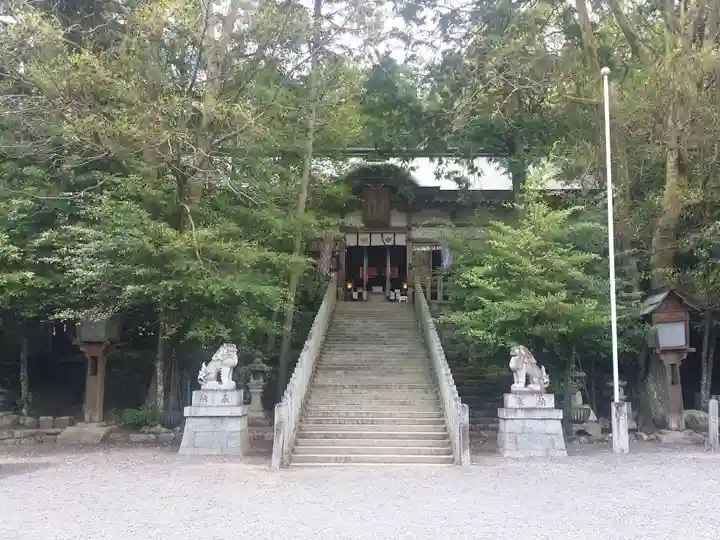 敢國神社のその他建物
