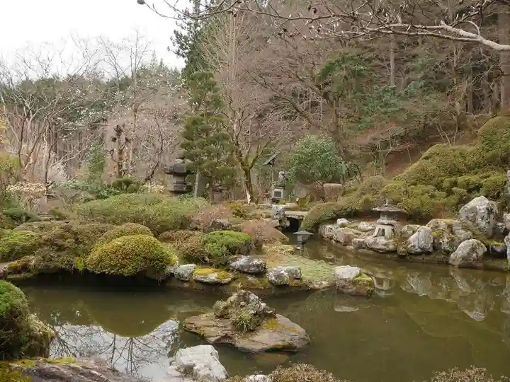 法雲寺の庭園