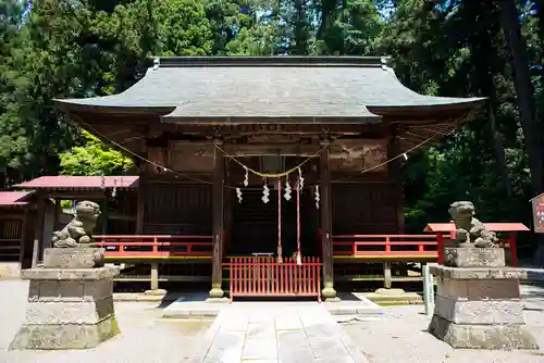 木幡神社の本殿・本堂