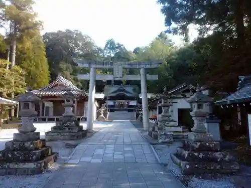 西寒多神社の鳥居