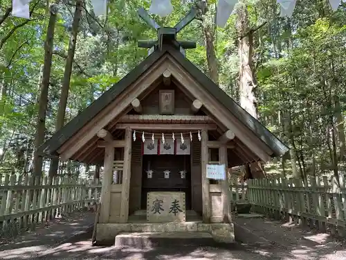 宝登山神社奥宮の本殿