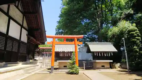 神明神社の末社