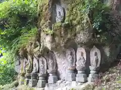 日石寺の仏像