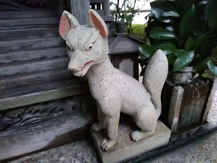 高取稲荷大明神の狛犬