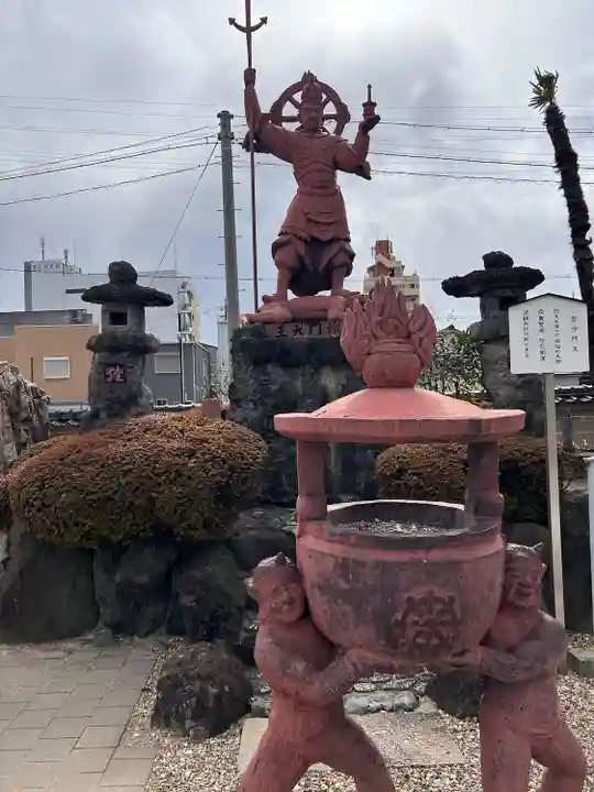 秋葉山圓通寺(愛知県)