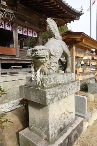 河上神社の狛犬