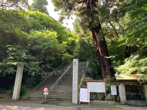 柞原八幡宮の建物その他