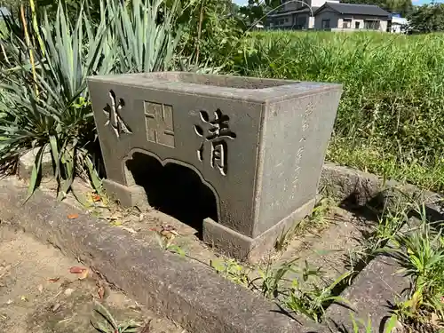 榧の木弘法堂の手水