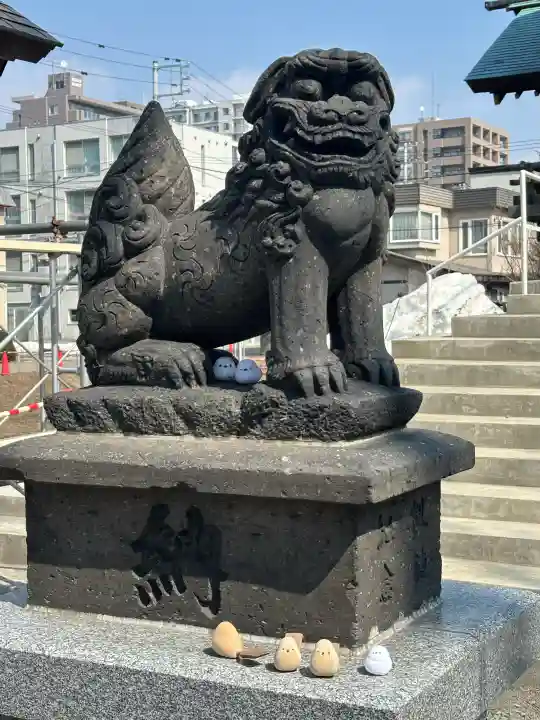札幌諏訪神社の狛犬