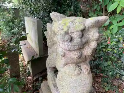 八幡神社の狛犬